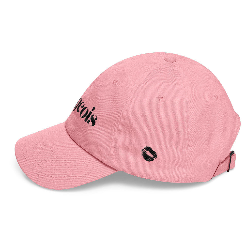 "Bourgeois with Lips" Classic Cap -Black